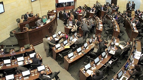 El Senado advirtió que la situación política y económica en Venezuela se ha tornado en una grave emergencia. Foto: oficial.