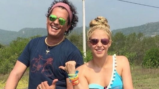 Shakira, Carlos Vives, música, American Music Awards