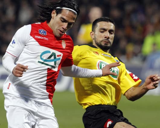 Falcao pordía tener una rotura del ligamento. Foto: AFP