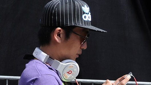 8.977 de los estudiantes colombianos tienen sordera profunda. Foto: AFP