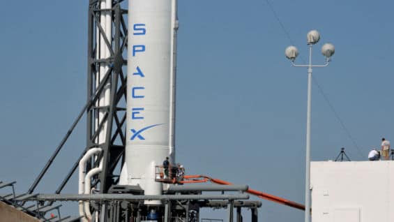 La compañía SpaceX aplazó el lanzamiento de la cápsula Dragón. Foto: AFP.