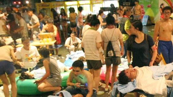 Debido a que muchos heridos tienen quemaduras en más del 60 % del cuerpo, la piel podría salvar sus vidas. Foto: EFE.