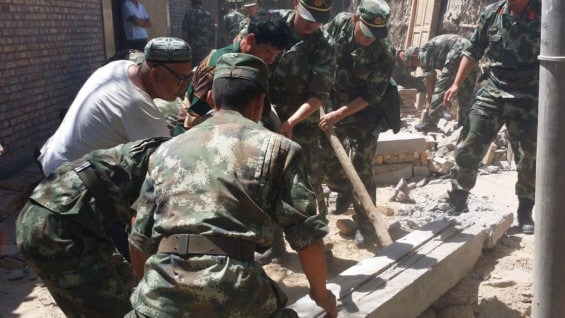 Las autoridades regionales informaron además de cuatro réplicas de magnitud superior a 4. Foto: AFP