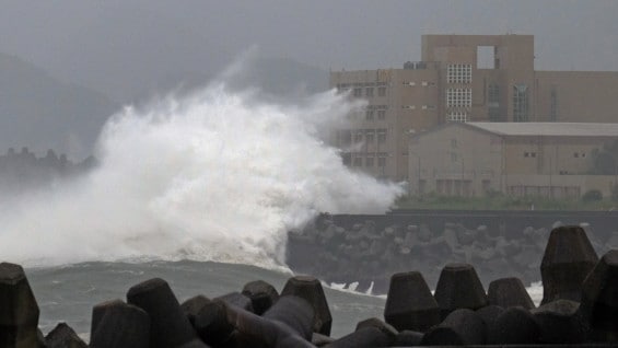 Llegada del tifón Chan-hom a Taiwán. Foto: AFP
