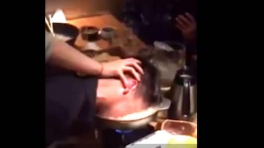 La víctima es un hombre de 23 años, quien se negó a revelar su identidad.