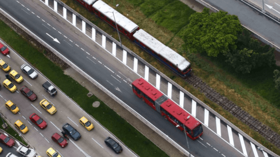 En la Avenida Caracas es donde más se evidencia la imprudencia de los usuarios.