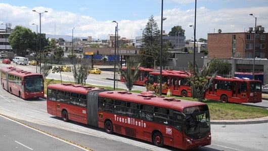La tarifa de Transmilenio quedará en 1.800 pesos desde el 22 de octubre. Foto: AFP.