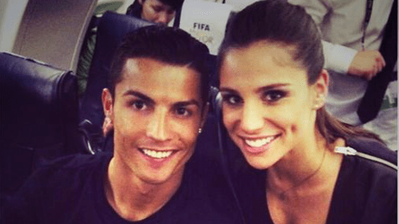 Cristiano Ronaldo y Lucia Villalón en la gala del Balón de Oro. Foto: Twitter
