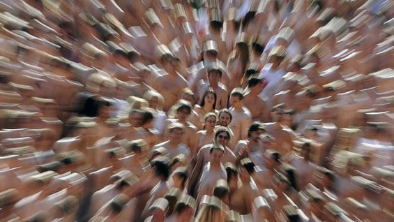 El artista considera que en Bogotá podrá hacer un trabajo distinto a los anteriores. AFP