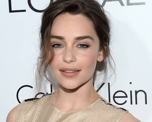 Emilia Clarke, conocida por su papel en la serie de HBO "Game of Thrones". Foto: AFP
