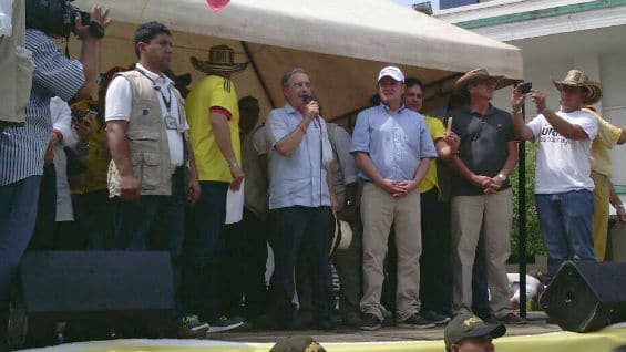 Uribe se expresó así en un discurso tras el final de una marcha en la ciudad de Montería. Foto Noticias RCN