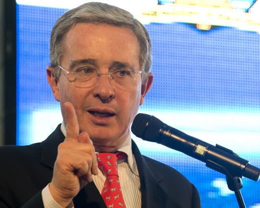 El anuncio lo hizo el expresidente Uribe a través de un comunicado.