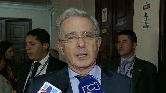 Álvaro Uribe Vélez, congresista de la República.
