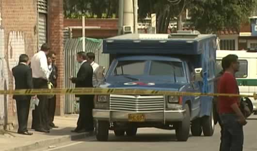 El conductor del vehículo se había entregado a las autoridades y colaboró con información.