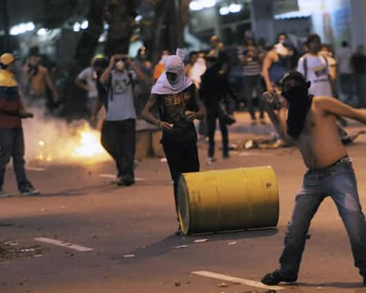 En el debate previo al voto, tanto la Comisión Europea como los intervinientes de todos los grupos políticos tuvieron duras palabras para Maduro. Foto: AFP.