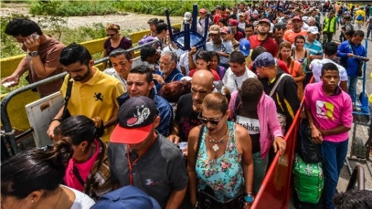 Los venezolanos también podrán afiliarse al sistema de seguridad social colombiano. Foto: Luis Acosta / AFP