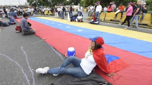 En Caracas los opositores se encuentran "plantados" en dos puntos de la ciudad. Foto: AFP