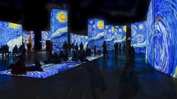 'Van Gogh Alive' mezcla el arte con la tecnología para estimular los sentidos. Foto: Oficial.