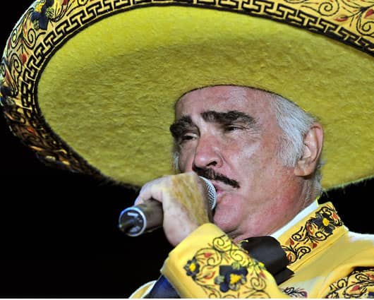 Vicente Fernández podría salir del hospital el próximo lunes. Foto: EFE