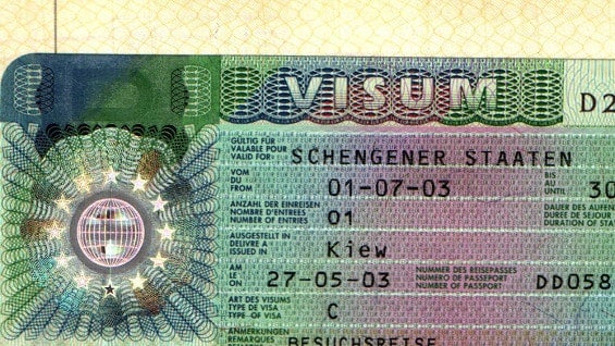 El acuerdo contempla la entrada sin visa a los estados Schengen por máximo 90 días. Foto: AFP.