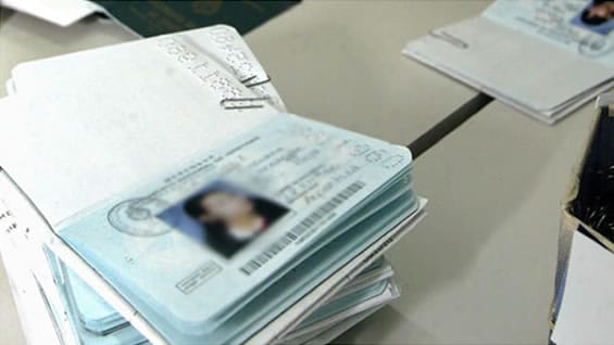 Los viajeros tendrán que tener un pasaporte válido. Foto: AFP.