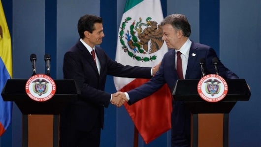 Los presidentes Enrique Peña Nieto y Juan Manuel Santos. Foto: Presidencia