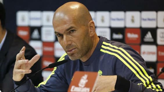 El técnico del Real Madrid, Zinedine Zidane. Foto Agencia EFE