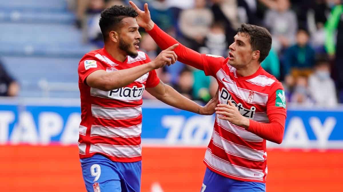 Luis Javier Suárez, once ideal sudamericanos en fútbol europeo