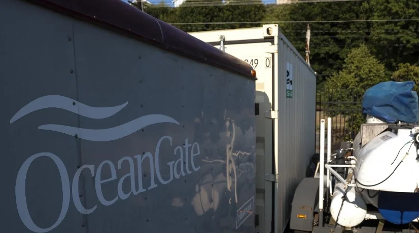 Autoridades canadienses descargaron restos del submarino que implosionó en el océano.