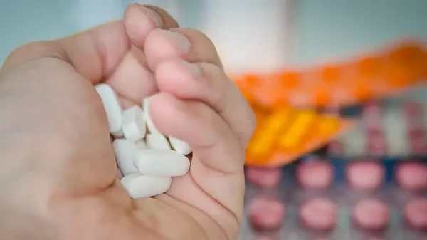 Supersalud investigará a tres gestores farmacéuticos por desabastecimiento de medicamentos Supersalud investigará a tres gestores farmacéuticos por desabastecimiento de medicamentos