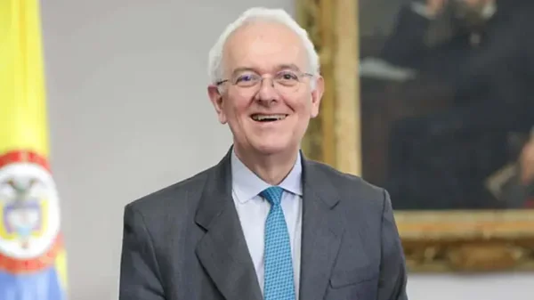 Exministro José Antonio Ocampo se une a petición de reducir tasas de interés para reactivar la economía Exministro José Antonio Ocampo se une a petición de reducir tasas de interés para reactivar la economía