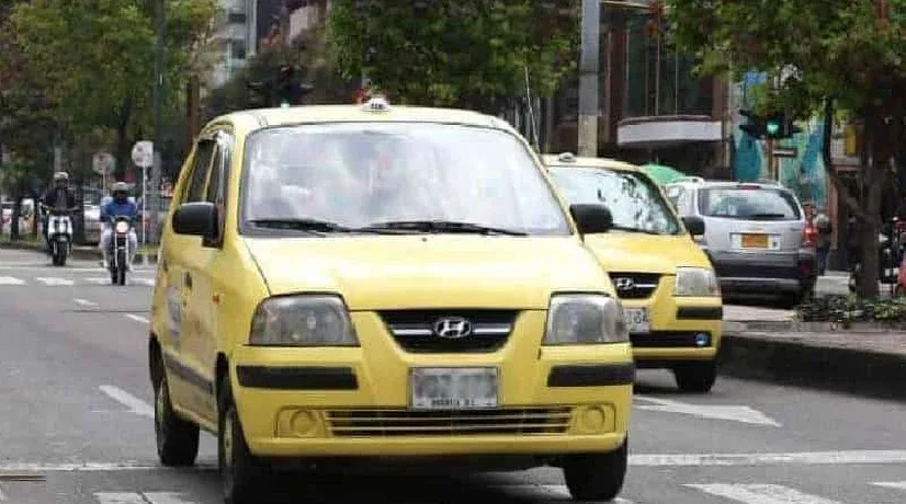 Menores de edad apuñalaron a taxista en Bogotá
