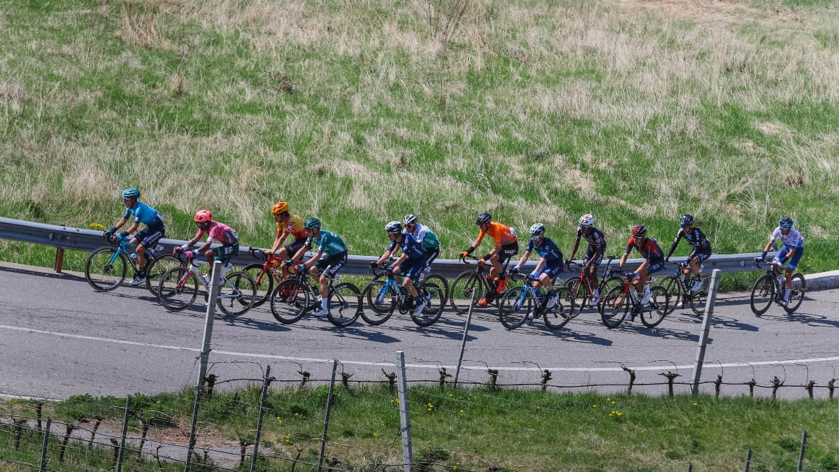 Tour de los Alpes: Esteban Chaves y Einer Rubio, etapa 3 y general