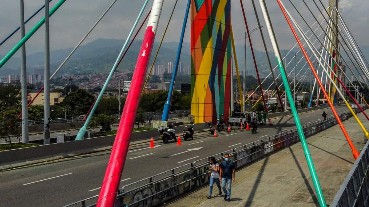 Tránsito en Colombia