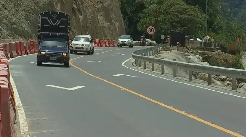 Tránsito vía al Llano se reanuda gradualmente