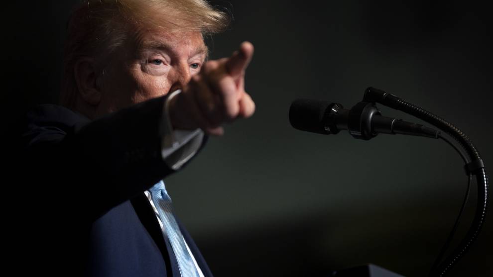 Trump amenaza a Irán con represalias y a Irak con sanciones