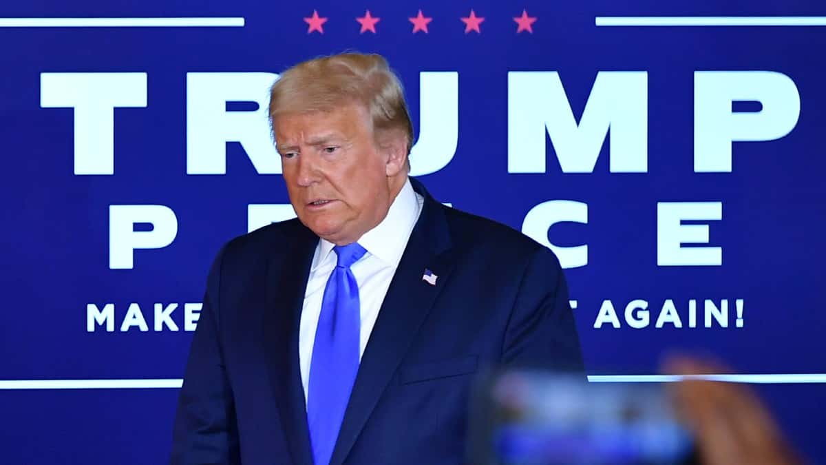 Trump pide suspender conteo de votos