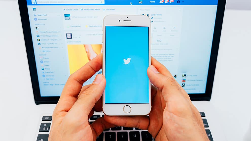 El anuncio de Twitter para limitar el acoso en línea