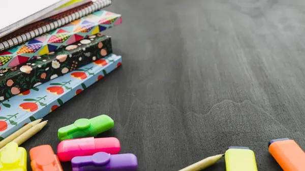 Útiles escolares: los elementos que no le pueden pedir en la lista para el ingreso a clases