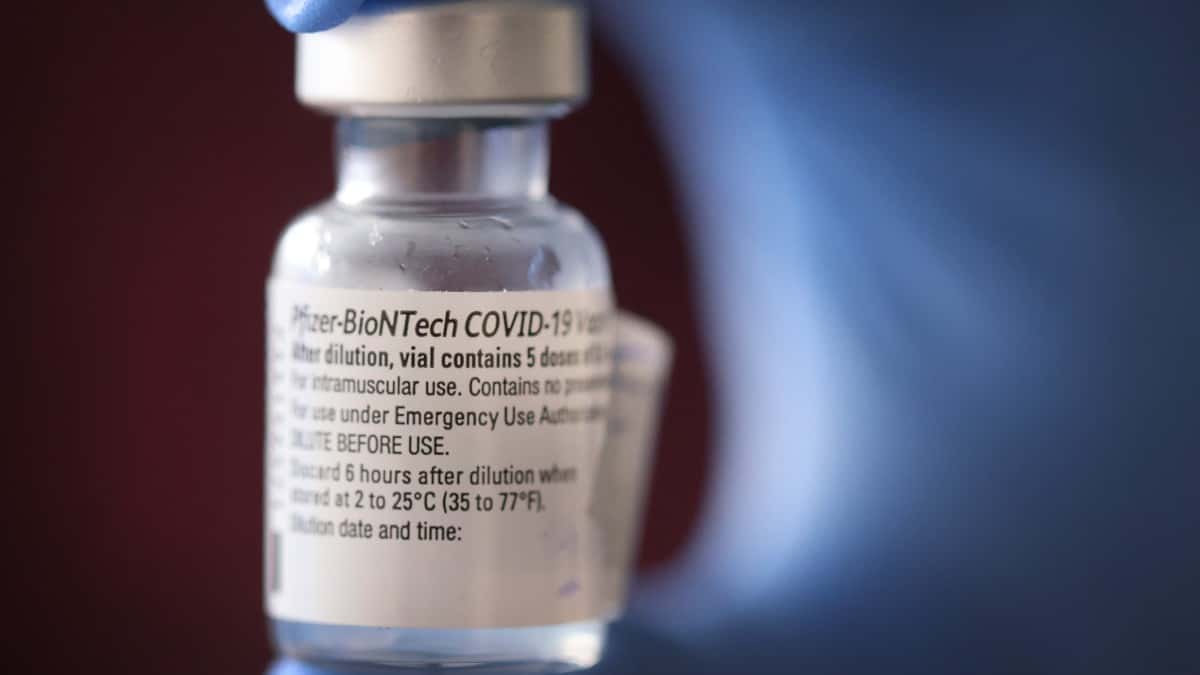 Canadá aprueba vacuna covid de Pfizer a partir de los 12 años