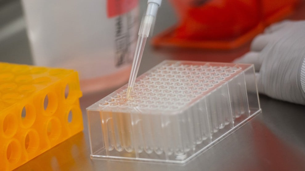 Vacuna contra coronavirus estará lista en un año: Agencia Europea de Medicamentos