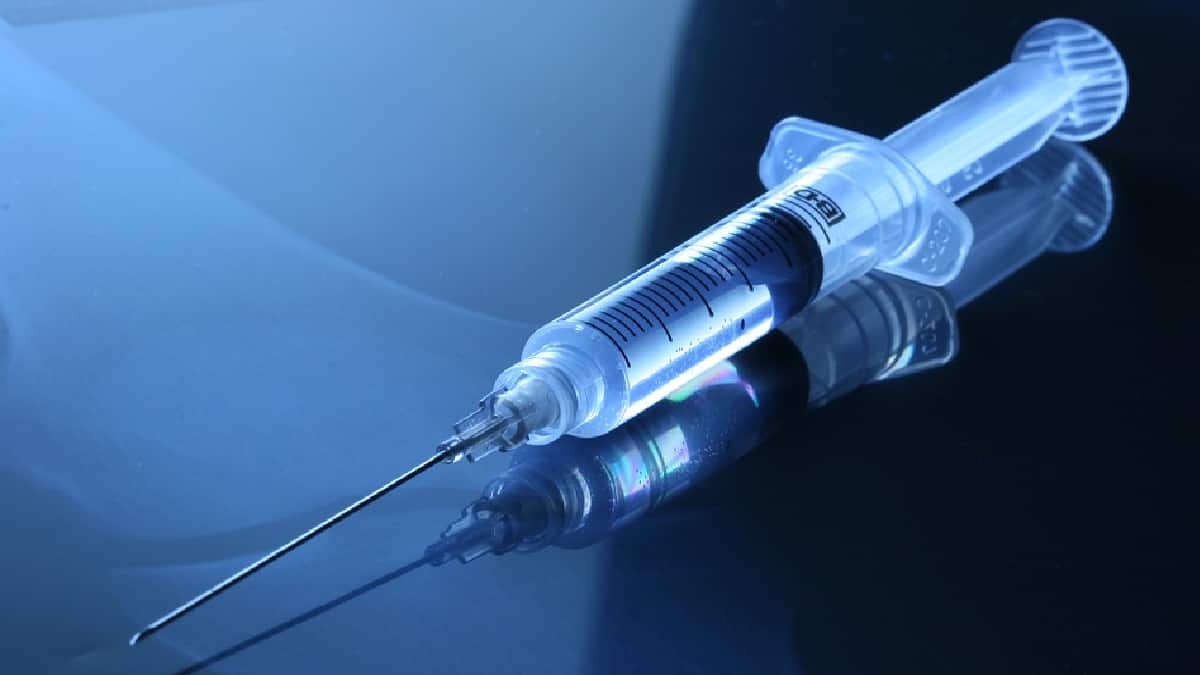 Google y Facebook adopatarán estrategia de vacunación obligatoria para sus trabajadores