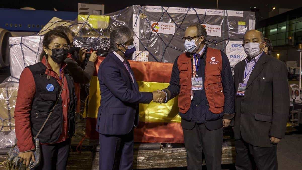 Entrega de vacunas donadas por España gracias al mecanismo Covax