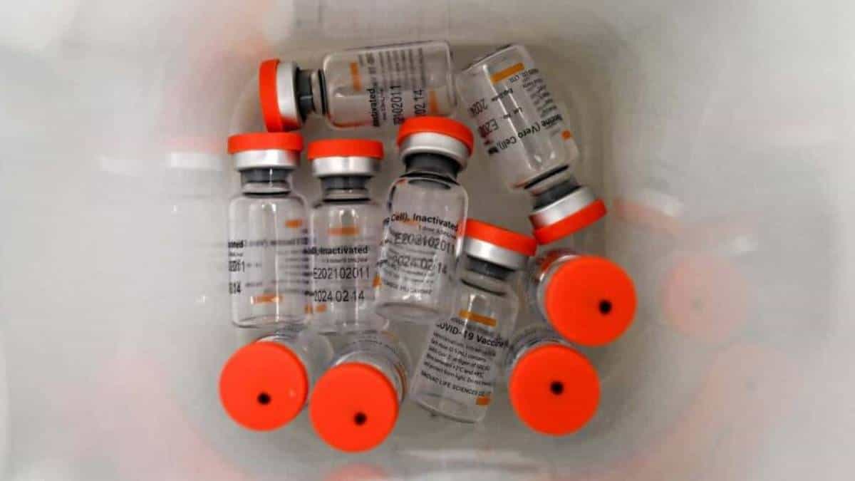 Primeras dosis contra covid-19 vuelven a ser aplicadas en Bogotá