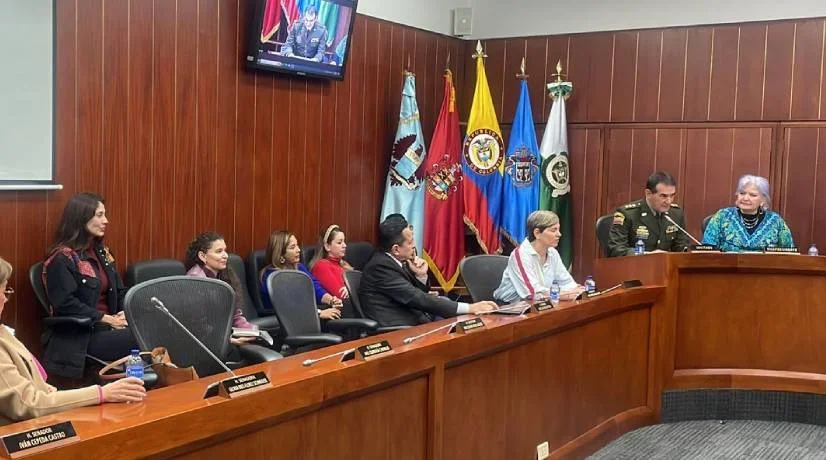 Verónica Alcocer en el Senado para ascenso de Salamanca