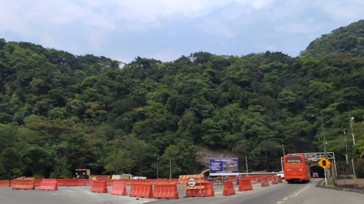 Calzada entre Chirajara y Fundadores cuenta con 95% de avance