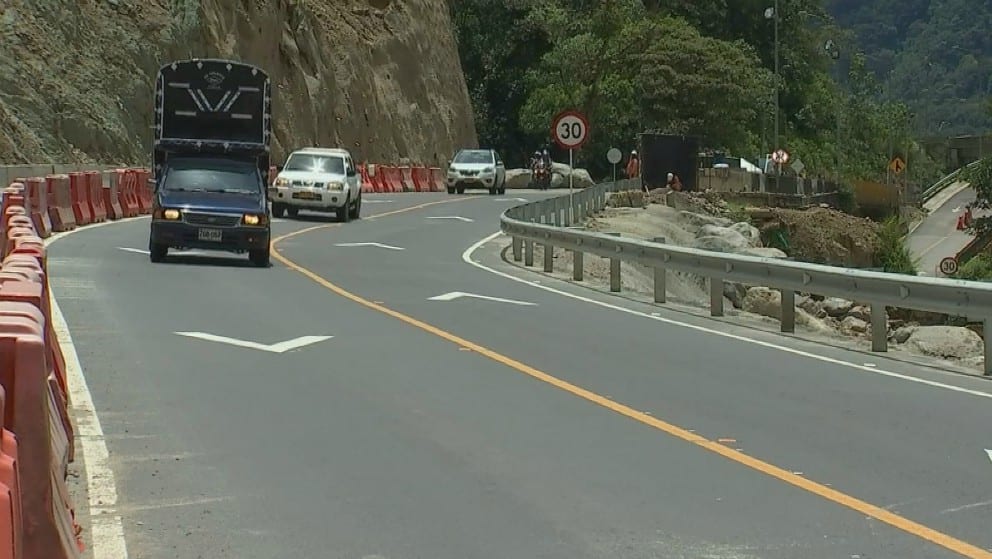 Vía al Llano estará abierta las 24 horas desde este viernes