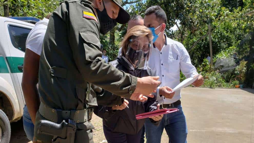 Así avanzan las investigaciones por las dos masacres que enlutan a Colombia