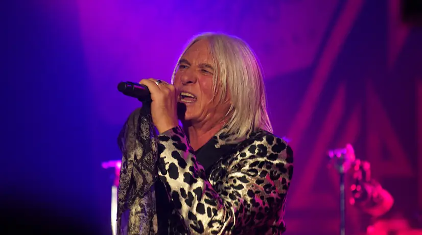 Vocalista de Def Leppard estuvo hospitalizado en Bogotá