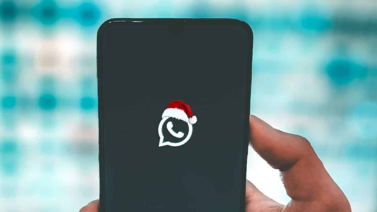 WhatsApp: ¿Cómo poner un gorro de navidad en el icono?